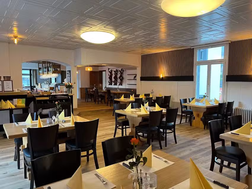 Restaurant Bahnhof Tr&uuml;bbach Steakhouse Bahnh&ouml;fli