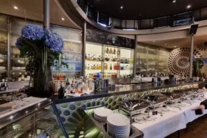 Restaurant / Bar bloom