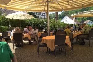 Restaurant B&auml;ren