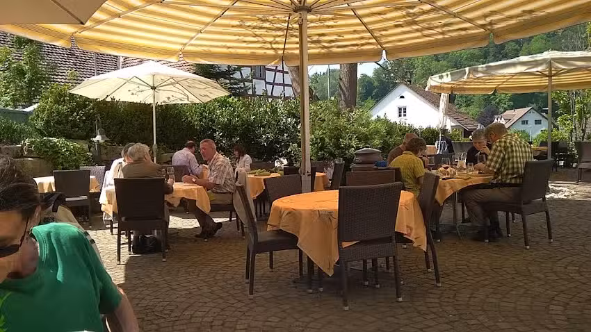 Restaurant B&auml;ren