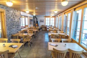 Restaurant by Berghotel Oeschinensee