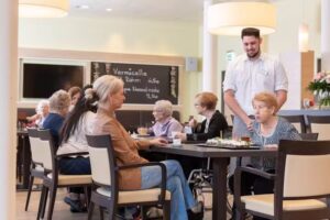 Restaurant & Caf&eacute; al tiglio