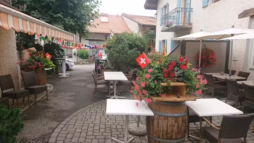 Restaurant Caf&eacute; d&rsquo;Avusy (Chez Frank)