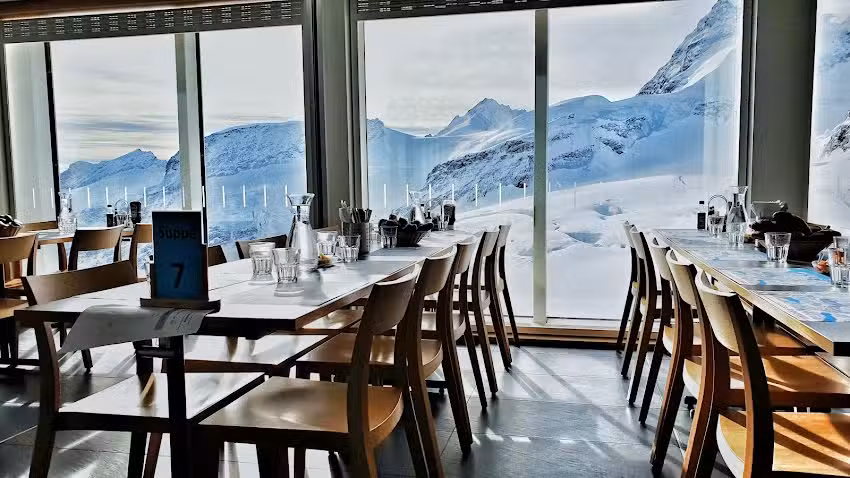 Restaurant Eigergletscher 2320 m
