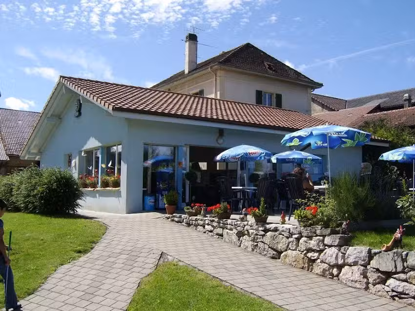 Restaurant et Minigolf des Pommiers