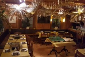 Restaurant Frieden / H&ouml;lzli Bar