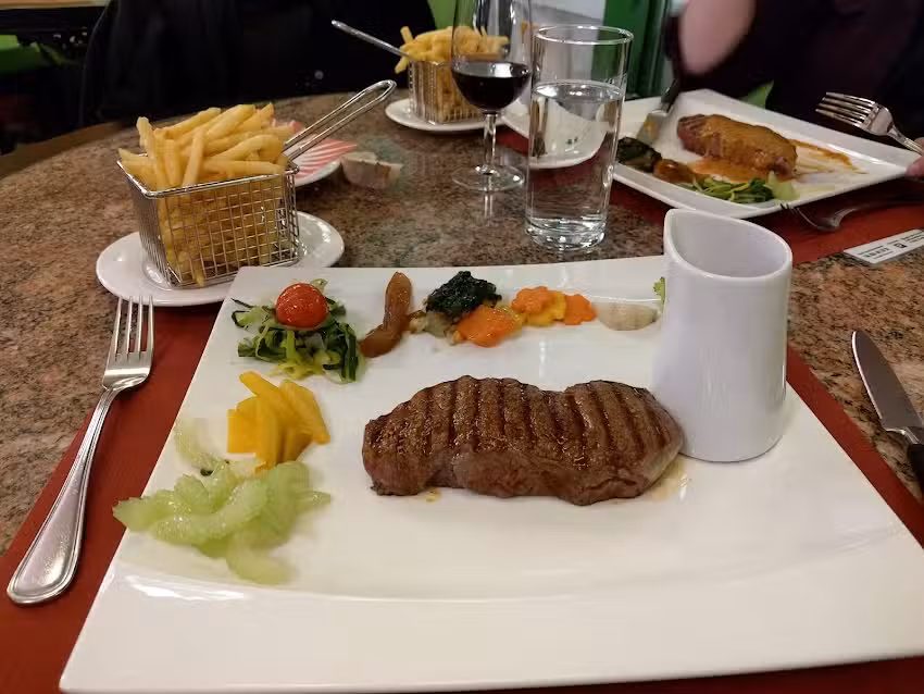 Restaurant La Chope, Pantic & Stojanovic