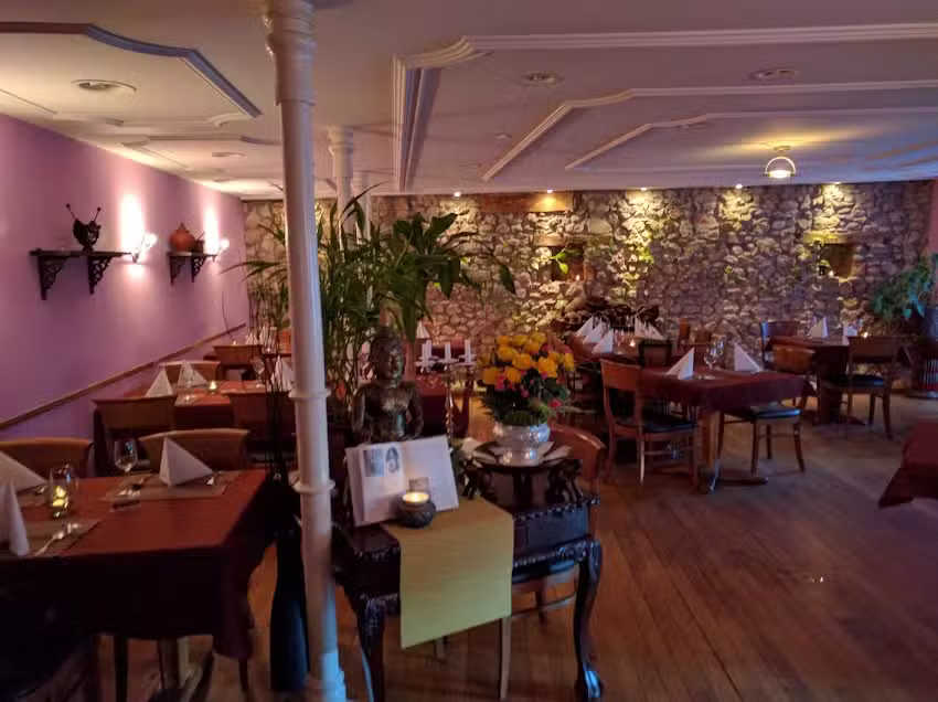 Restaurant Lannathai Goldener L&ouml;we