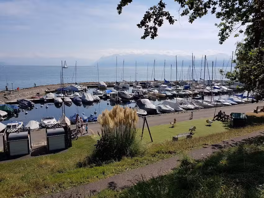 Restaurant LE TAILLECOU &agrave; Saint-Prex | Au bord du Lac L&eacute;man