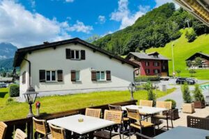 Restaurant Pizzeria Bed & Breakfast Sternen