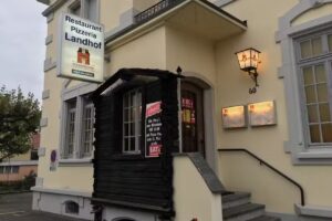 Restaurant Pizzeria Landhof, Peker