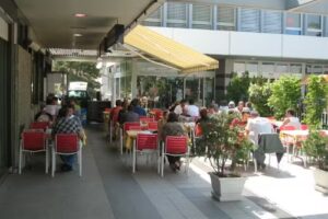 Restaurant Pizzeria Sch&ouml;nthal & Kullat e Junikut