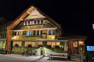 Restaurant R&ouml;ssli