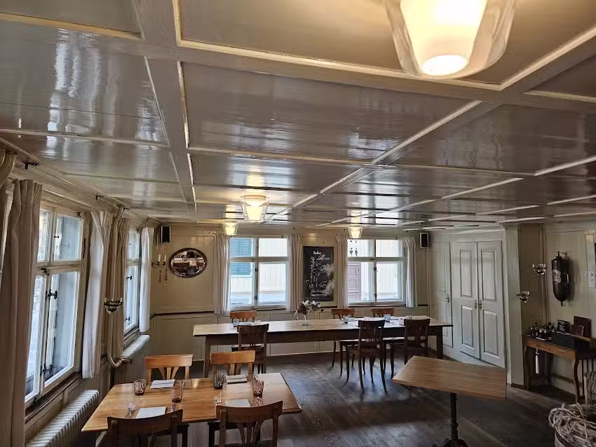 Restaurant R&ouml;ssli