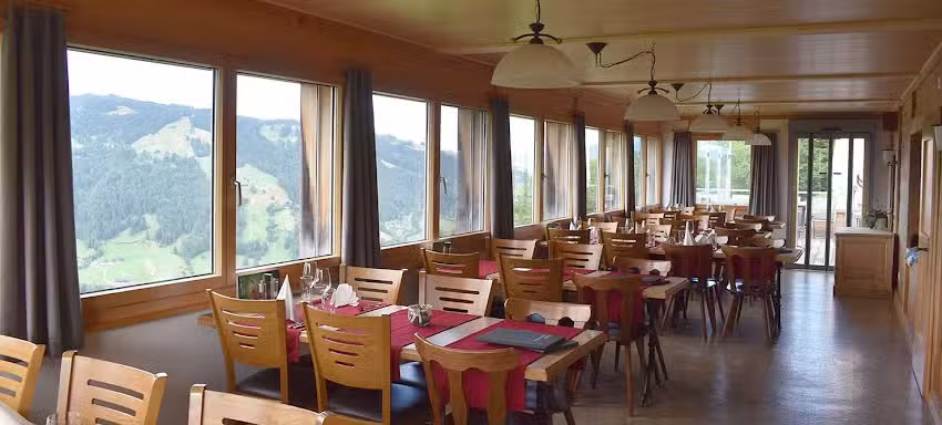 Restaurant R&ouml;ssli