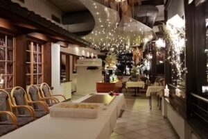 Restaurant R&ouml;ssli S&auml;riswil &laquo;Werkstatt der Sinne&raquo;