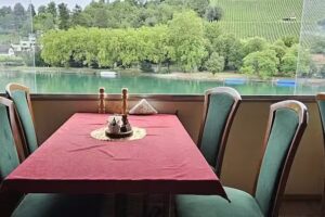 Restaurant Seven & Shisha Launge