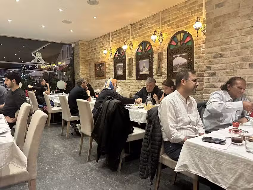 Restaurant Tehran &ndash; Geneva center