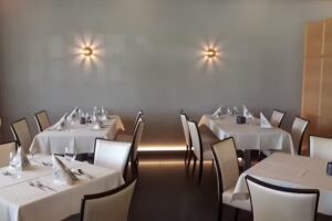 Restaurant TS Green Inn