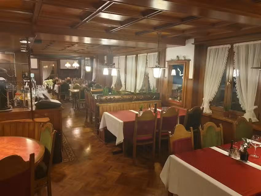 Restaurant und Bar H&ouml;fli