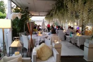 Restaurant White House