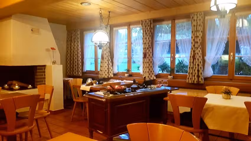 Restaurant zum Kreuz Pintli