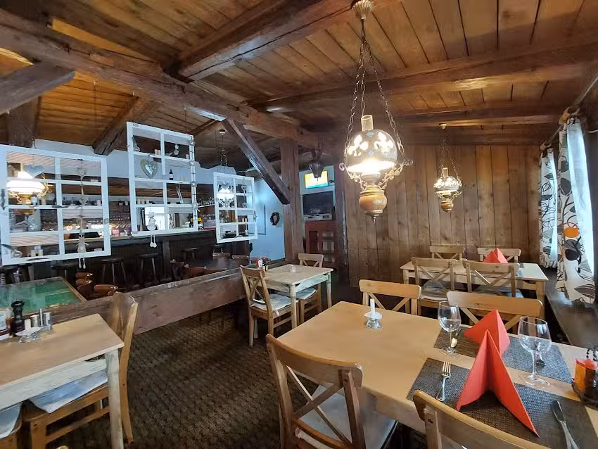 R&ocirc;tisserie La Cal&egrave;che