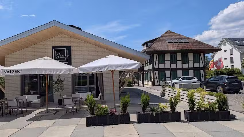 Sauvage Caf&eacute; & Bistro