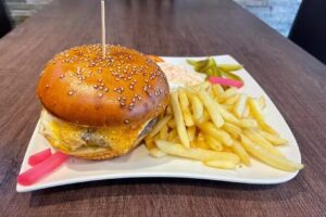 Smash Burger Shahba Rose