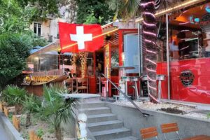 Sport&rsquo;s Caf&eacute; le Zodiac