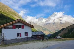 Täschalp Restaurant & Lodge
