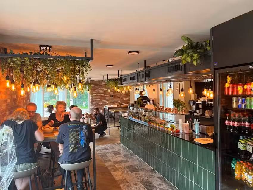 THE BOSPORUS &ndash; Oriental Food