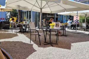 Traube Horn Restaurant / Bar