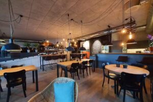 Veritas WeinLounge & Restaurant