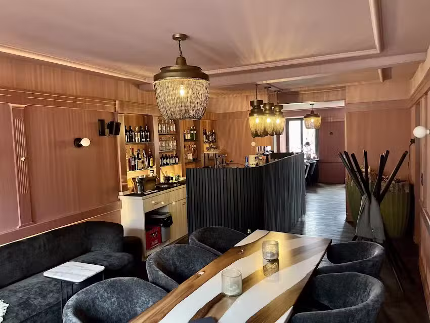 Waadtl&auml;nderhalle Restaurant