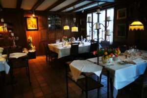 Waldgasthaus Chalet Saalh&ouml;he AG