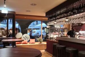 Weinbar &ndash; Bistro Frohsinn