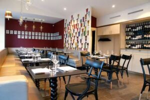 Wine & Beef L&eacute;vrier