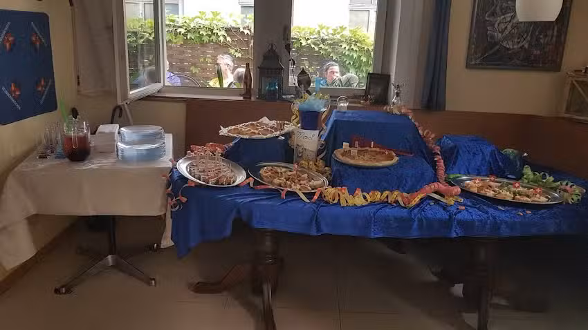 Zum goldige F&auml;ssli