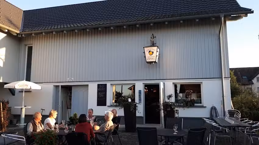 Zum goldige &Ouml;pfel